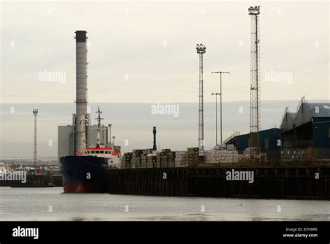 Shoreham port trade shipping hi-res stock photography and images - Alamy