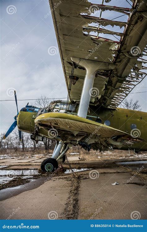 Old Retro Broken Plane on the Airfield Side View Stock Photo - Image of antique, cloudy: 88635014