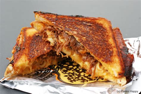 Cheese-Macaroni-and-Ribs-Melt - Urbasm