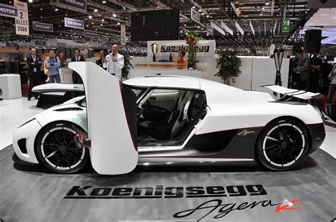 Koenigsegg Agera R Review