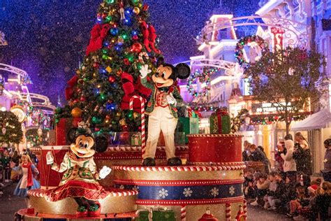 A guide to Walt Disney World Christmas events for 2022