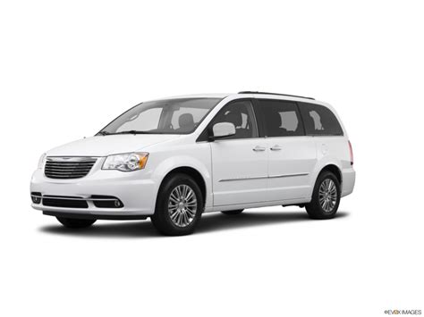 Used 2014 Chrysler Town & Country Touring Minivan 4D Prices | Kelley Blue Book