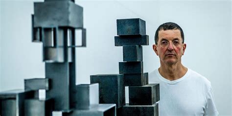 Biography of Antony Gormley | Widewalls