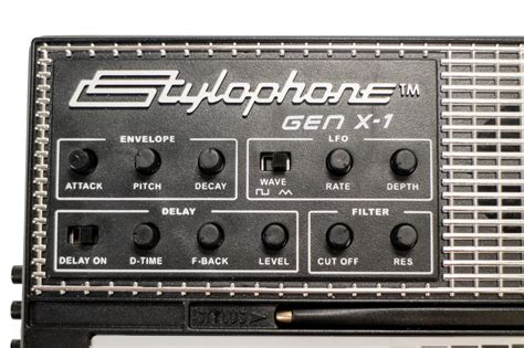 Stylophone Museum: Stylophone Gen X-1 Portable Analog Synthesizer