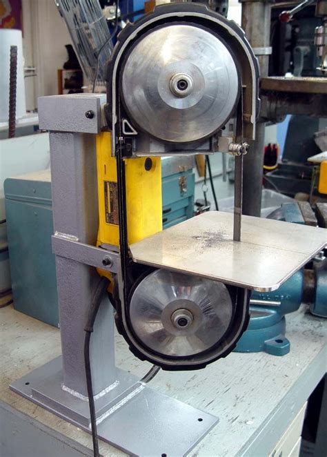 Portable Band Saw Table Plans - WoodWorking Projects & Plans