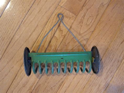 Vintage TOY HAY RAKE – Collectible Farm Toy – Marx – SUPERNOVA ANTIQUES