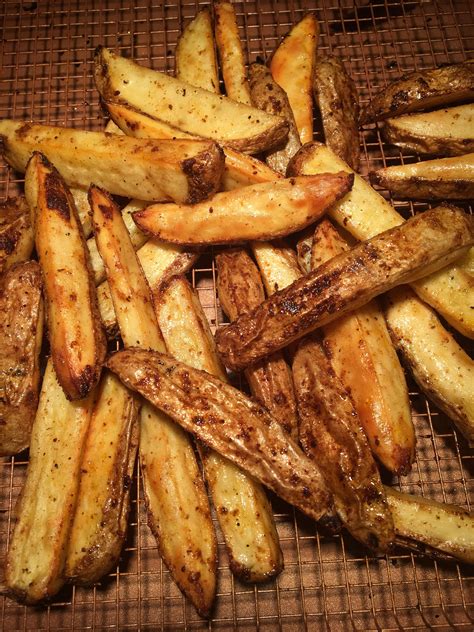 FOOD VILLE: [Homemade] Yukon Gold Potato French fries