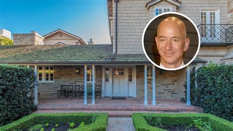 Jeff Bezos Buys the $10 Million House Next Door - Variety