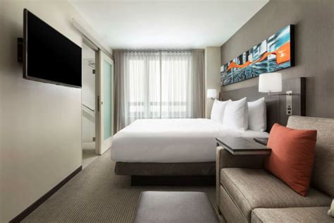 Hyatt Place New York City Times Square Review: Affordability At The ...