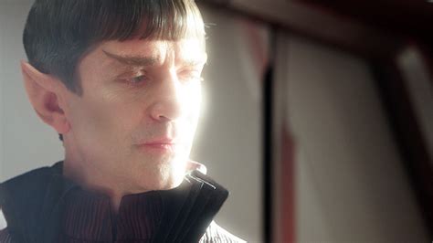 Vulcan Ambassador Sarek Links Star Trek: Discovery To The Original Series