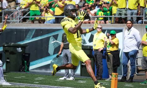 Oregon WR Troy Franklin declares for the 2024 NFL draft