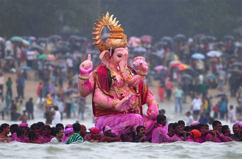 Ganesh Chaturthi festival in Mumbai | Hindu festivals, Festivals of india, Happy ganesh chaturthi