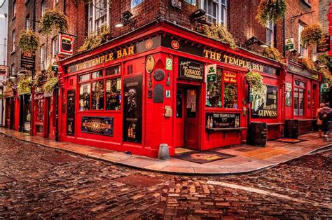 Image result for the temple bar pub dublin | Dublin, Irlanda, Turizm