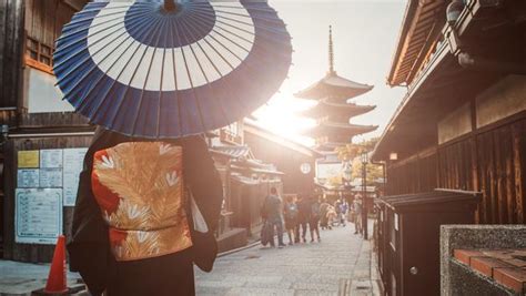 Japan Hopes To Reach a New Record-Level of Visitors in 2025 – AirGuide Business – Air and Travel ...