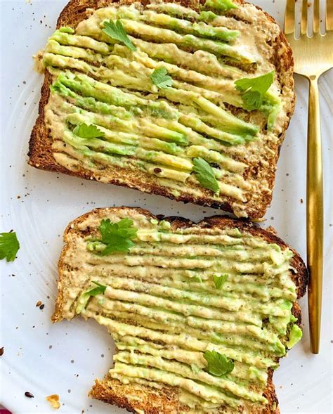 Simple and Delicious Avocado Toast with Chipotle Sauce