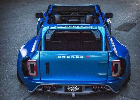 Slammed Bronco Features Ford GT Power In Alternate-Reality Renderings