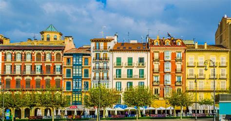 Pamplona Hotels from ₹ 1,858/night | Compare Best Hotels in Pamplona - KAYAK