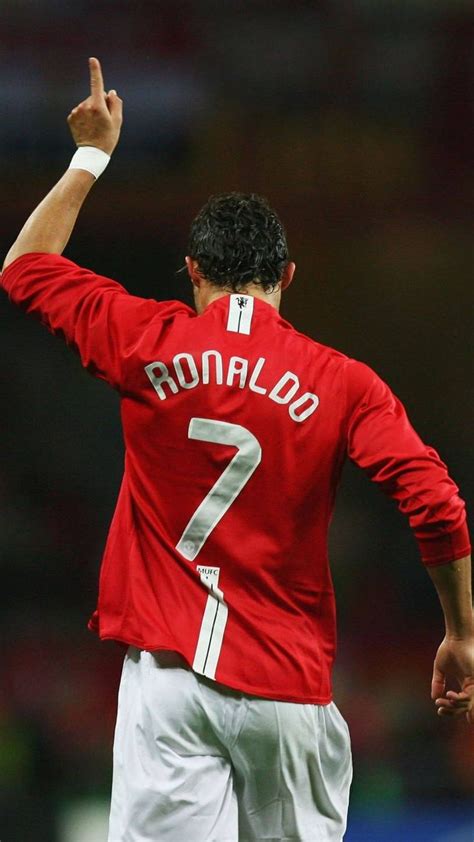 Cristiano Ronaldo - Manchester United Football Club wallpaper in 2020 | Ronaldo, Cristiano ...