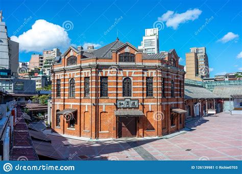 Red House Theater in Ximen District, Taipei Editorial Photo - Image of architecture, hong: 126139981