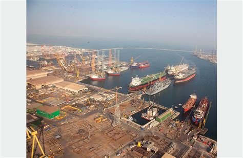 Five star safety performance by Drydocks World - Latest Maritime ...