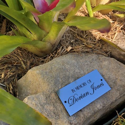 Memorial Garden Plaque - Chain Valley Gifts