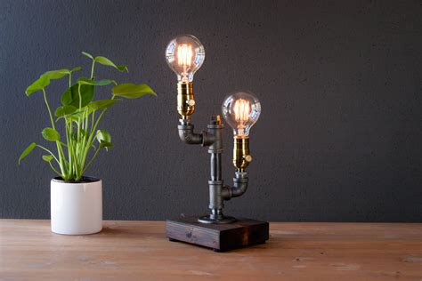 Table lamp-Desk lamp-Edison Steampunk lamp-Rustic home decor-Gift for men-Farmhouse decor-Home ...