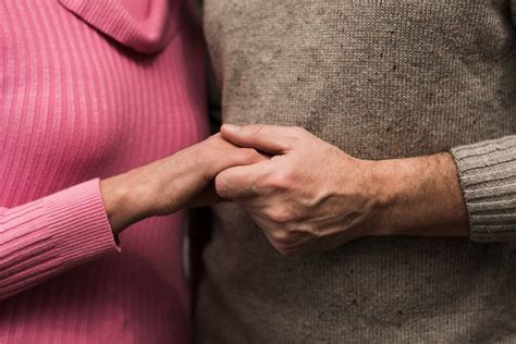 Old Couple Holding Hands Images - Free Download on Freepik