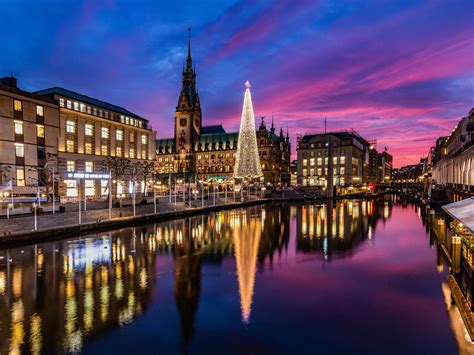 10 Best Christmas Markets in Germany for Festive Food and Fun