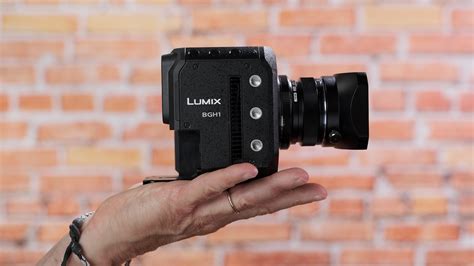 Panasonic LUMIX BGH1 First Look Review & Mini Documentary | CineD