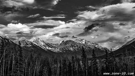 Mountains and Clouds at Sunset | Zone-10 Media