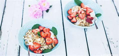 Coconut granola - Lazy Sunday