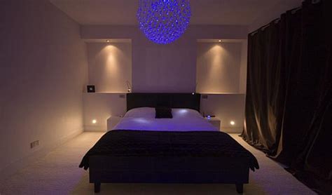 How to Create Effective Mood Lighting in Your Bedroom | My Decorative