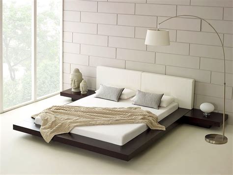 zen-style #minimalist #bedroom with platform bed | Japanese style bedroom, Low floor bed ...
