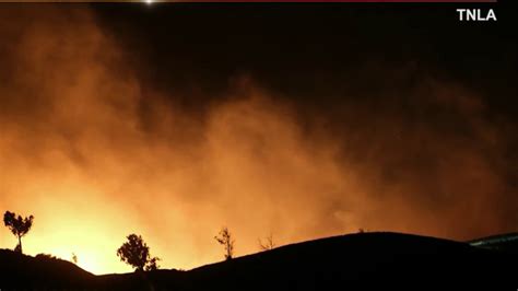 Fire expands to 2,400 acres, forces evacuations – NBC Los Angeles