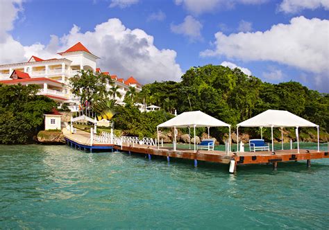 Bahia Principe Luxury Cayo Levantado - Samana, Dominican Republic All Inclusive Deals - Shop Now