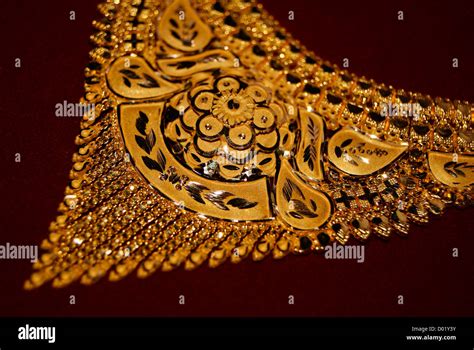 Gold jewellery Ornaments Golden Necklace Closeup View of Jewel Designs Stock Photo - Alamy