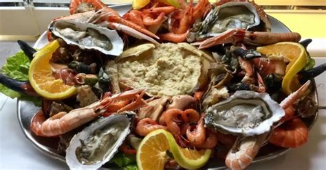 Top Tips to Eating Seafood in Porto - Travel Guide to Portugal