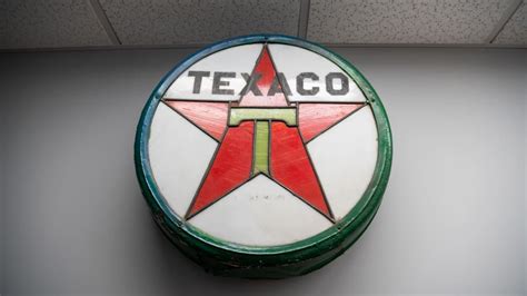 Texaco Glass Single-Sided Station sign for Sale at Auction - Mecum Auctions