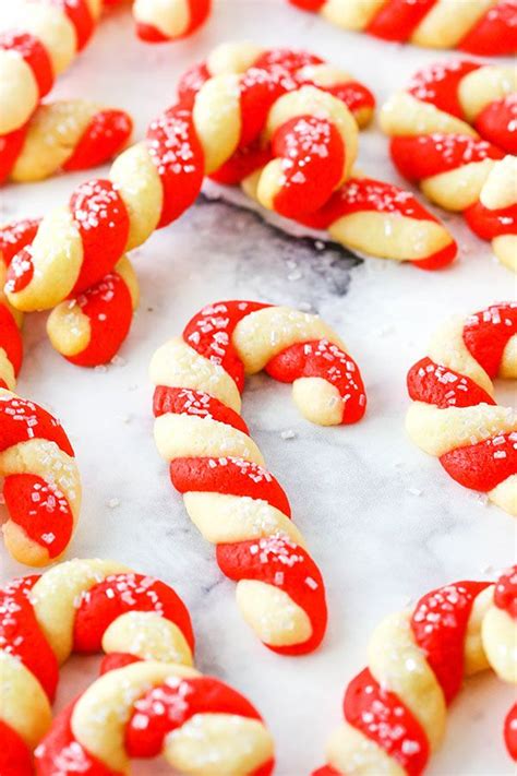 Easy Candy Cane Cookies Recipe for Christmas! | Recipe | Fudge recipes easy, Candy cane cookies ...