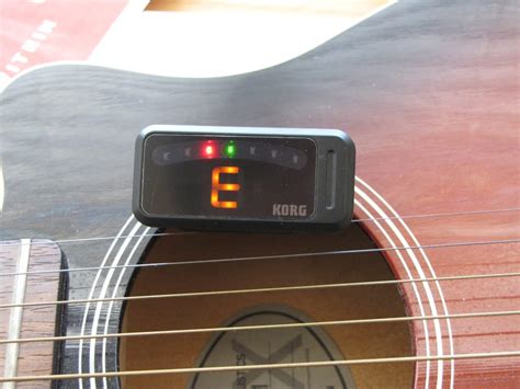 Korg Pitchclip guitar tuner review - The Gadgeteer