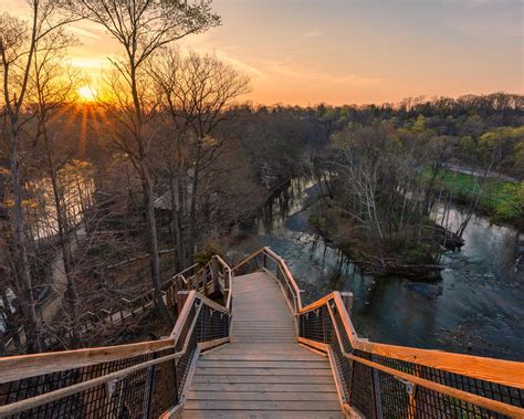 Sunrise at Cleveland Metroparks Rocky River Reservation. : r/Cleveland