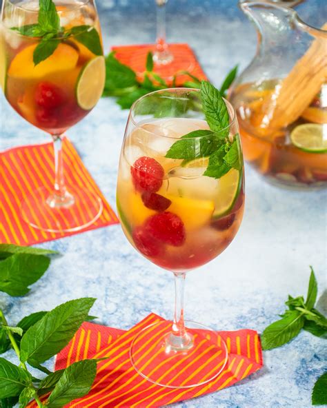 White Wine Sangria | Blue Jean Chef - Meredith Laurence