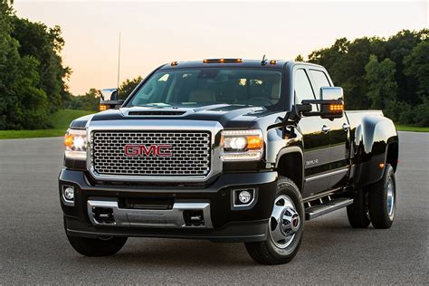 2018 GMC Sierra 3500HD: New Car Review - Autotrader