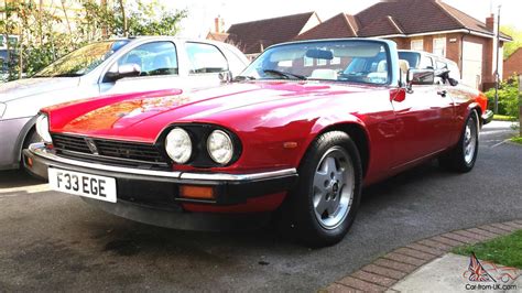 JAGUAR XJS CONVERTIBLE V12 TWR SIGNAL RED