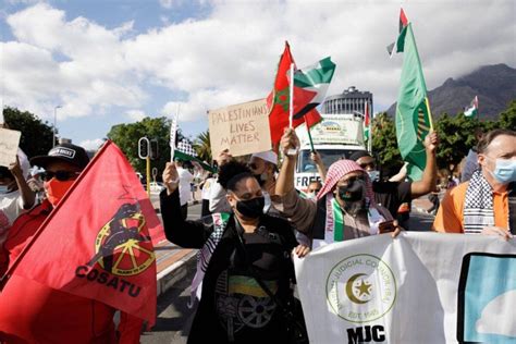 South Africa protests against Israeli violence at Al-Aqsa Mosque ...