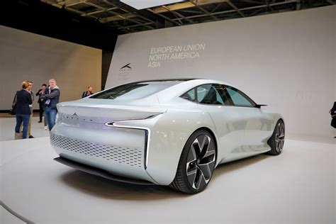 $118,000 Hopium Machina Hydrogen EV Can Complete A Refill In 3 Minutes Offering 620-Mile Range ...