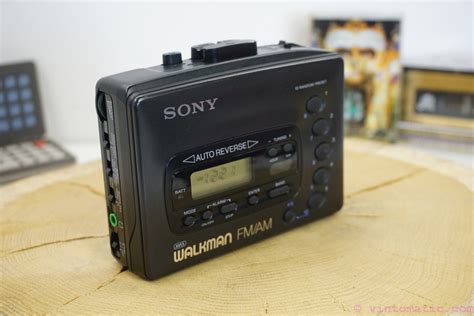 Sony Walkman Radio-Cassette Player - Auto Reverse - WM-FX41