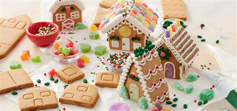 How to Build a Gingerbread House Kit | Wilton