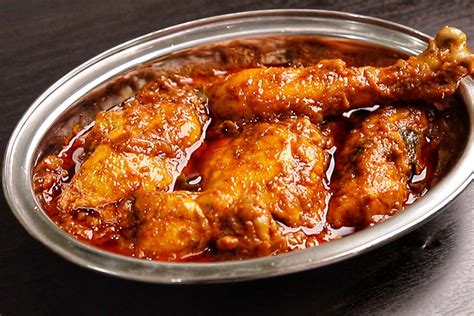 Restaurant Style Masala Chicken | Masala Chicken Curry – Spice Eats