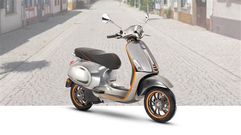 2019 Vespa Elettrica - Gallery | Top Speed